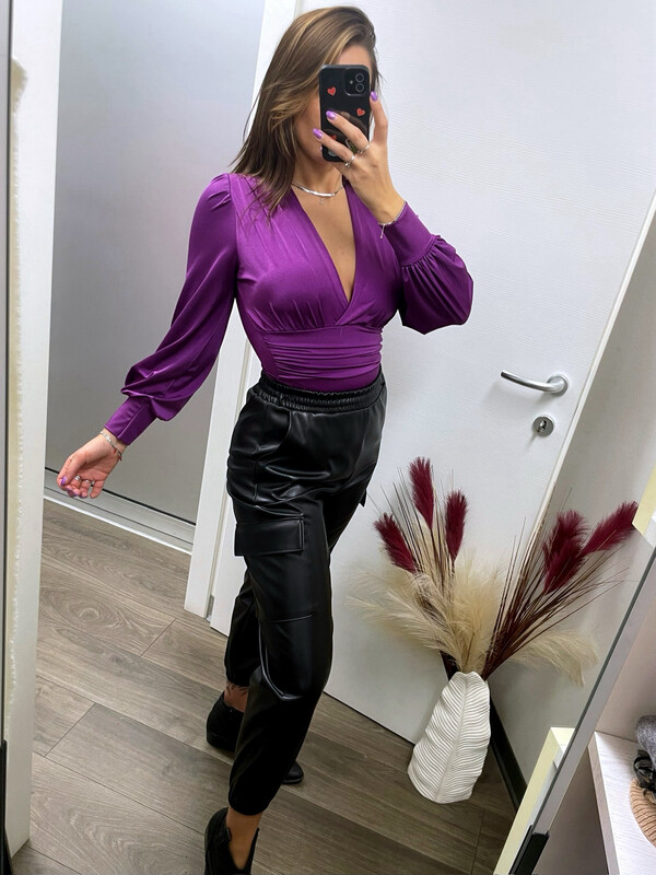 Pantalone nero ecopelle