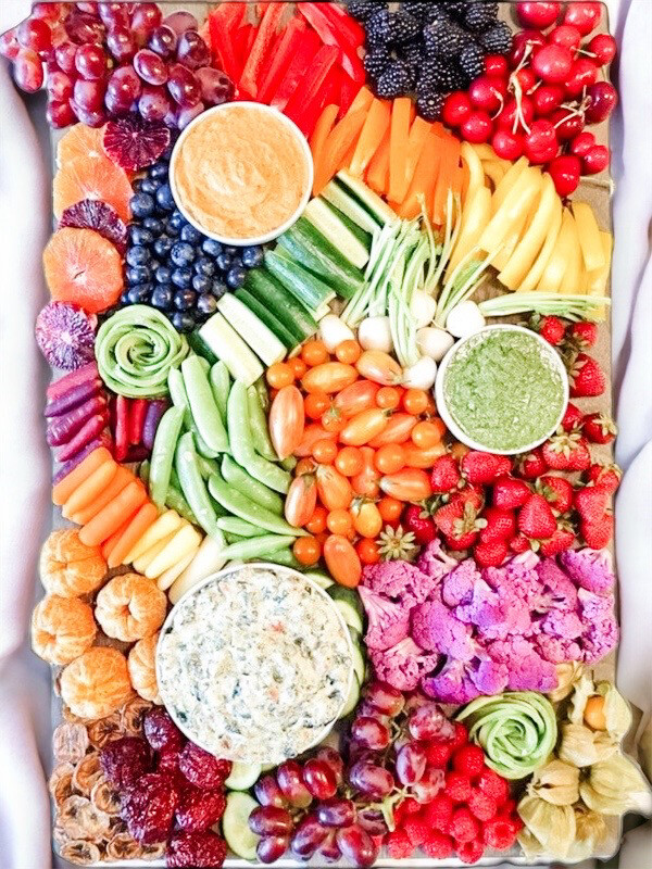 8-10 Person Fruit & Veggie Board