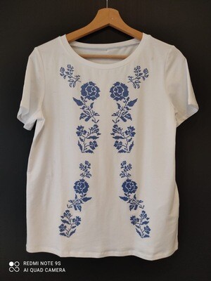 T-SHIRT IN COTONE RICAMATA
