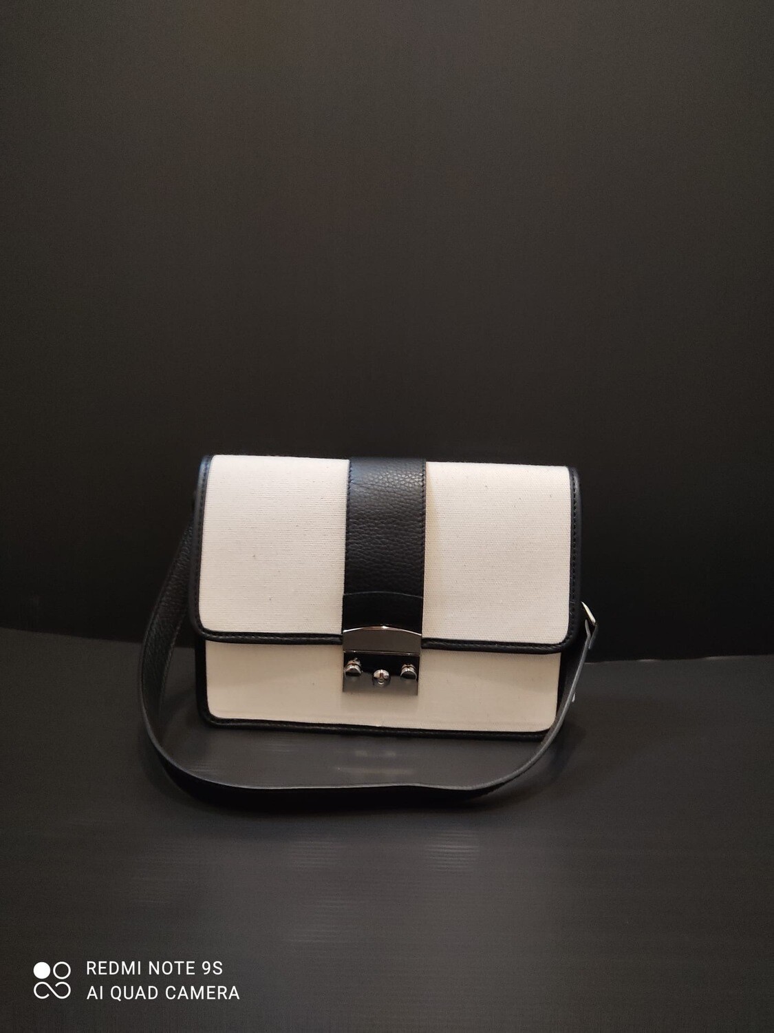 BORSA IN PELLE E TESSUTO ECRU
