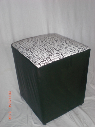Puff Medio/ Preto/Lugares