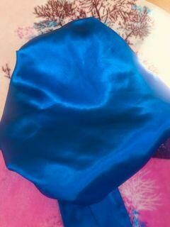 Dark Blue &amp; Yellow Satin Bonnet