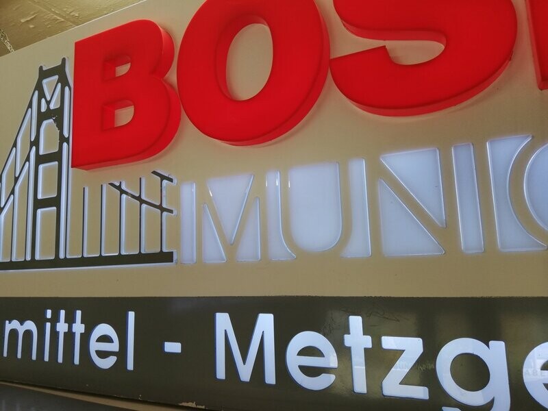 3D Buchstaben mit Beleuchtung