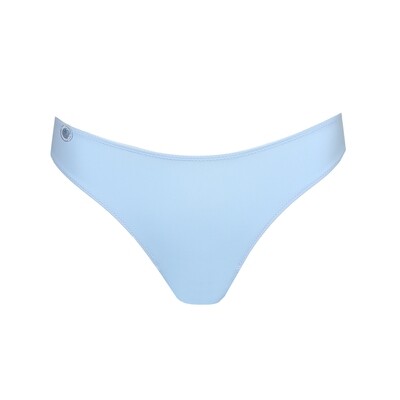 MARIE JO TOM NUAGE
string