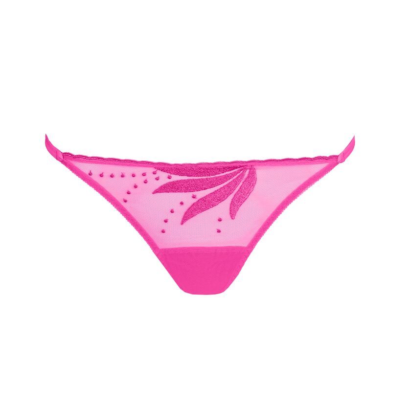 "Marie Jo Etoile String in Cactus Flower, met verfijnde borduursels en een elegante, minimalistische afwerking, gepresenteerd tegen een neutrale achtergrond."
