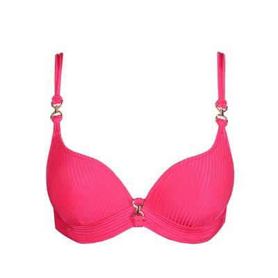"Marie Jo Swim Emly hartvormige bikinitop in Dragon Fruit, met voorgevormde cups en een elegante, flatterende pasvorm, afgebeeld op een witte achtergrond."