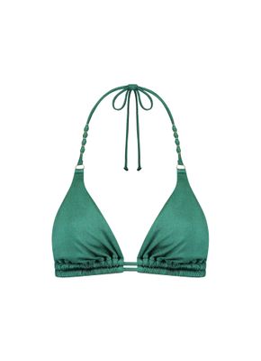 "Cyell Treasure Green Triangle Bikinitop in glanzend groen, afgebeeld op een witte achtergrond."