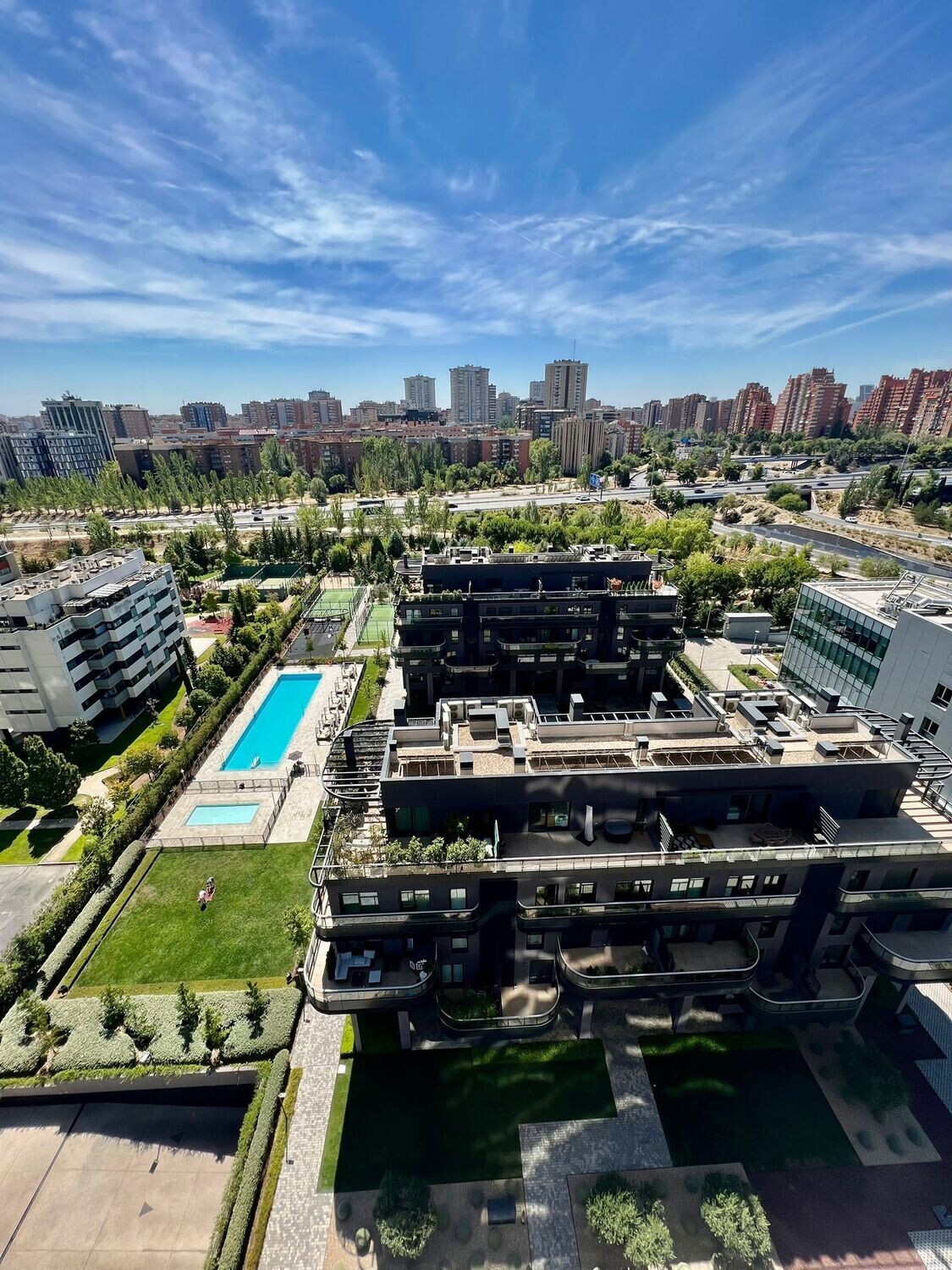 PISO DE DISEÑO EN EDIFICIO AUSTRALIS