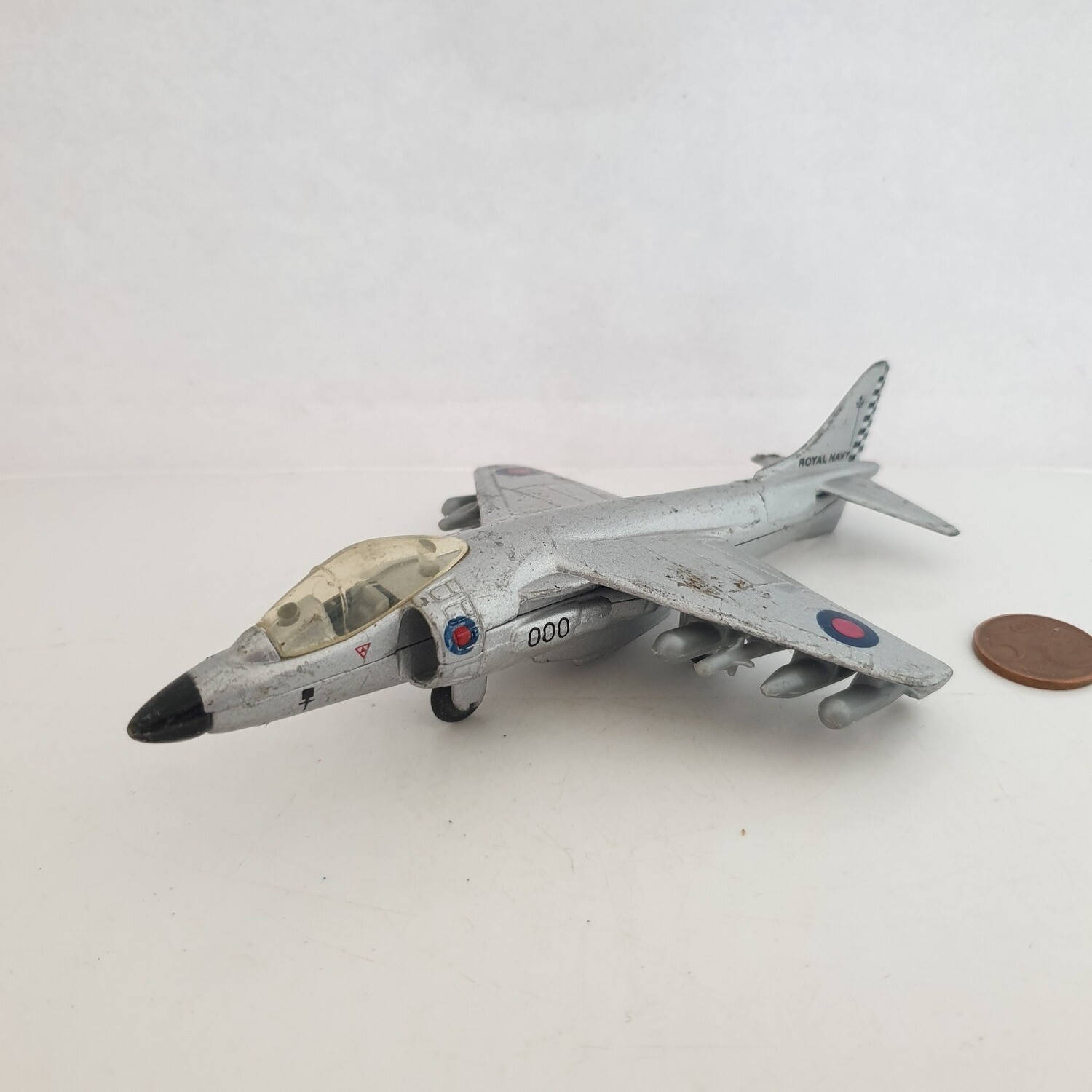 Military Harrier Fighter Plane (DG27)