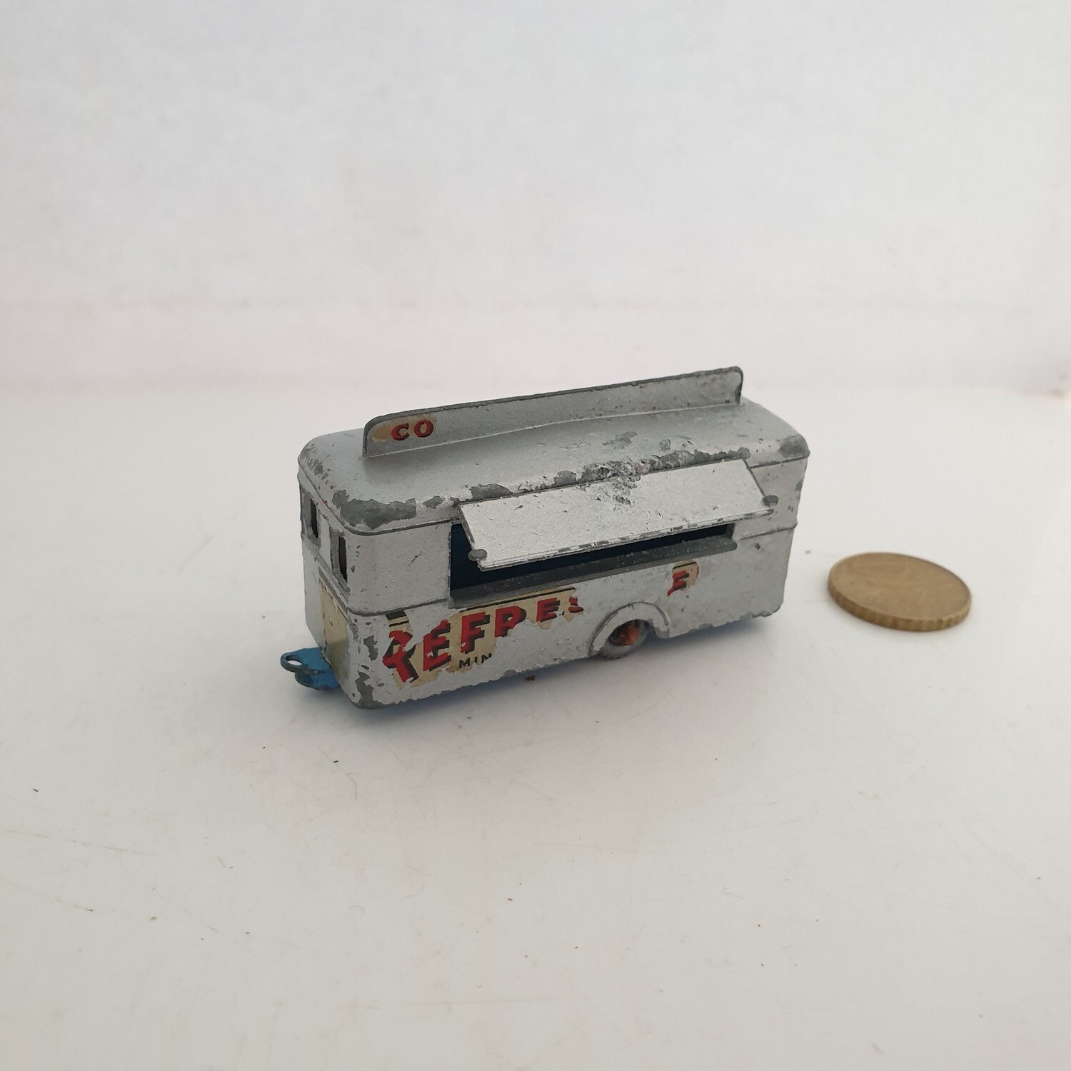 Lesney 1960&#39;s Mobile Canteen (DV74)