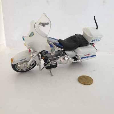 Maisto Motorbike - Scale 1/18 (XX924)