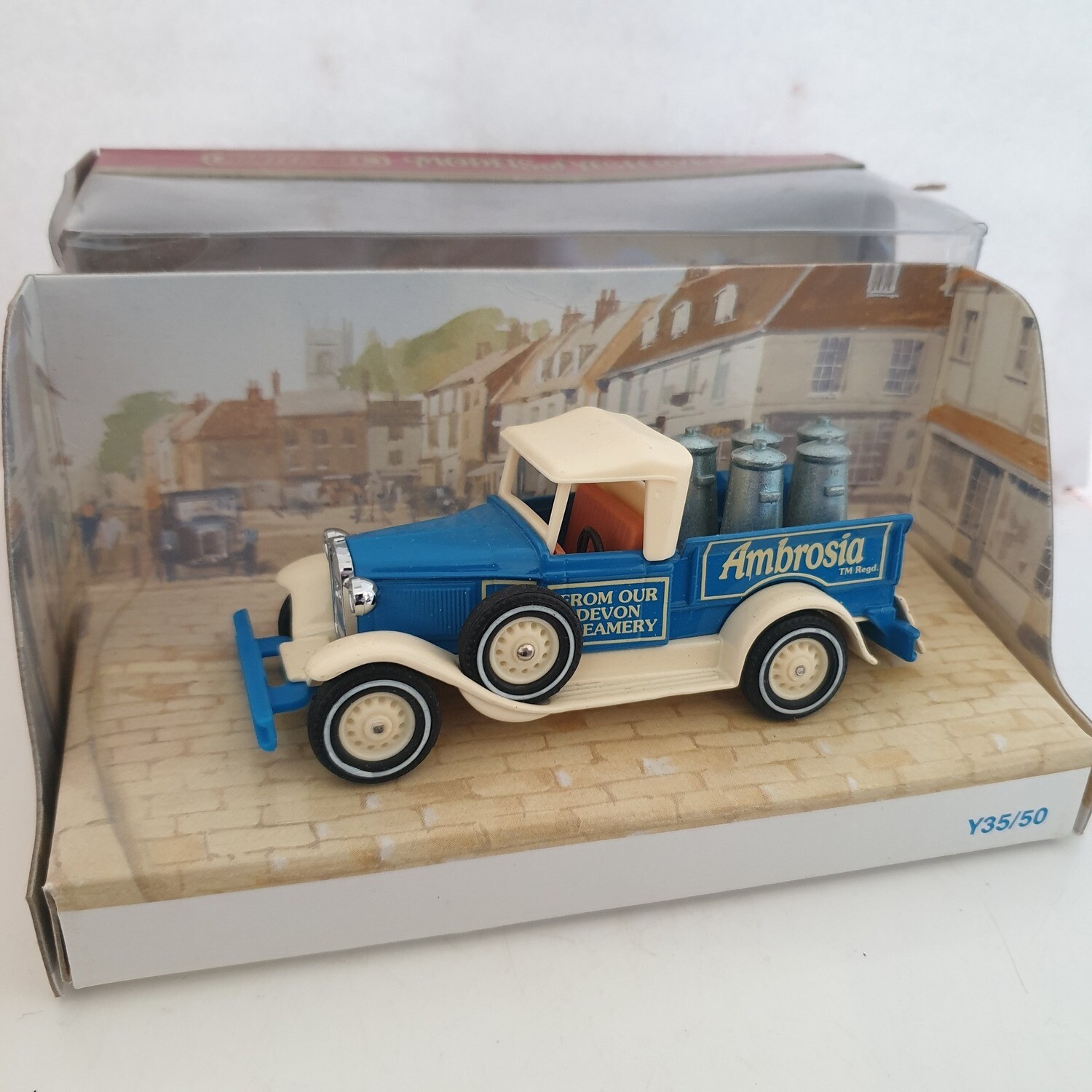 Matchbox Model of Yesteryear - box in poor condition (XX807)