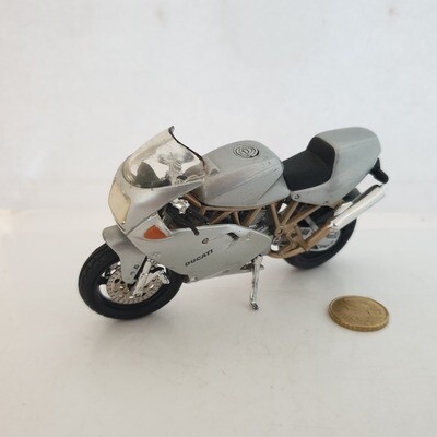 Maisto Motorbike - Scale 1/18 (XX881)