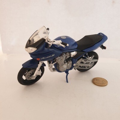 Maisto Motorbike - Scale 1/18 (XX904)