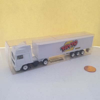 Model Truck Tayto (YD114)