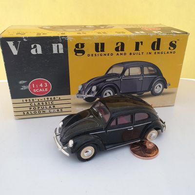Vanguards VW Beetle - Scale 1/43 - MISSING 2 tyres (YD116)