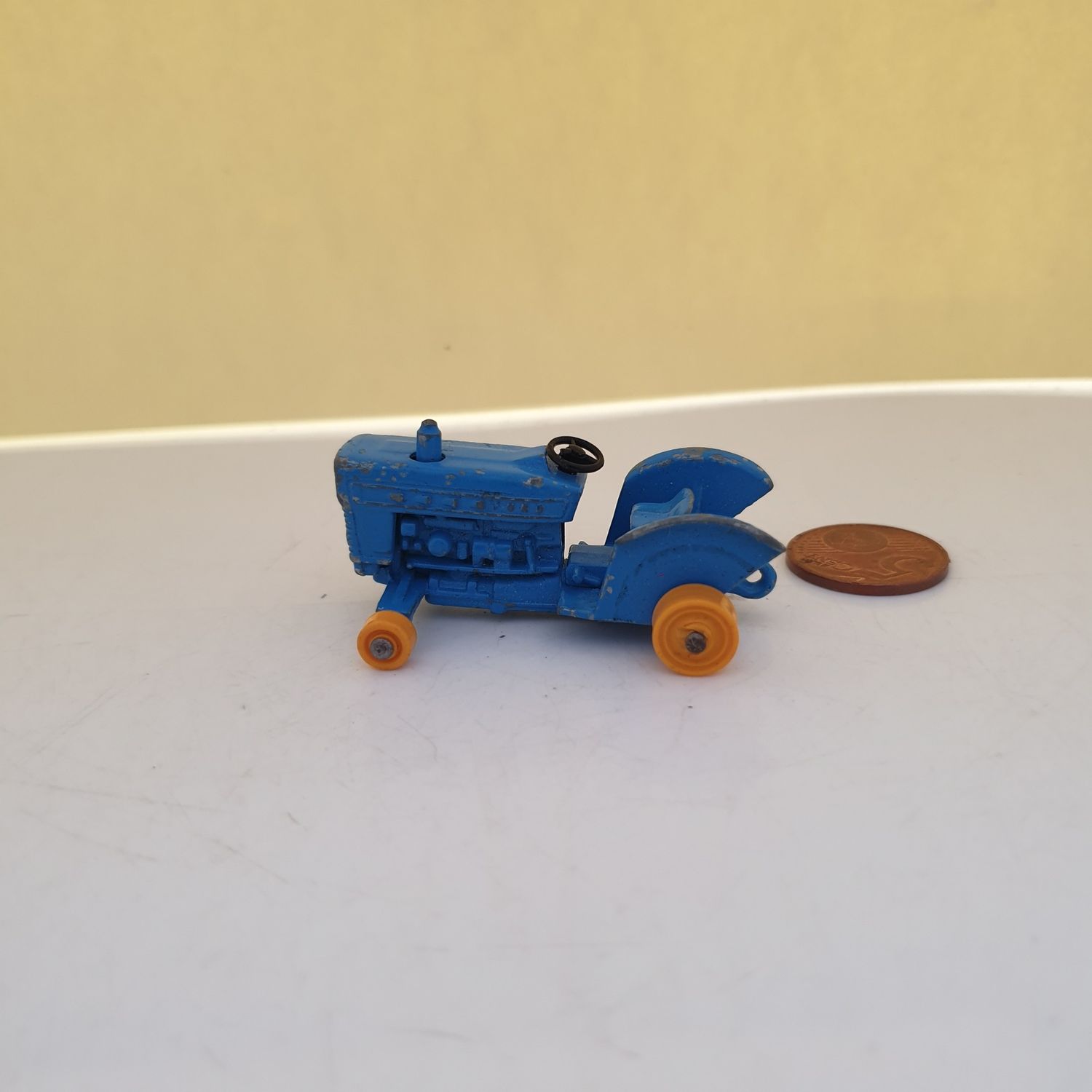 Matchbox 1970&#39;s Ford Tractor (EF27)
