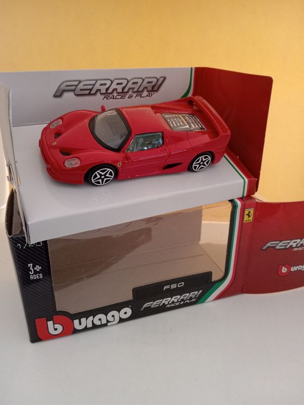 Burago Ferrari - Scale 1/43 (BX340)