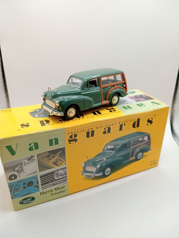 Vanguards Morris Minor Van - Scale 1/43 - Missing mirror (BX510)