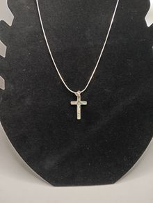 Sterling Silver 18&quot; Necklace &amp; Cross Pendant (SS602)