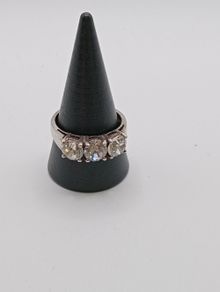 Sterling Silver Ring - Size R - Stamped 925 (SS663)