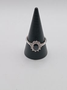 Sterling Silver Ring - Size P - Stamped 925 (SS736)