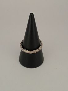 Sterling Silver Ring - Size N - Stamped 925 (SS798)