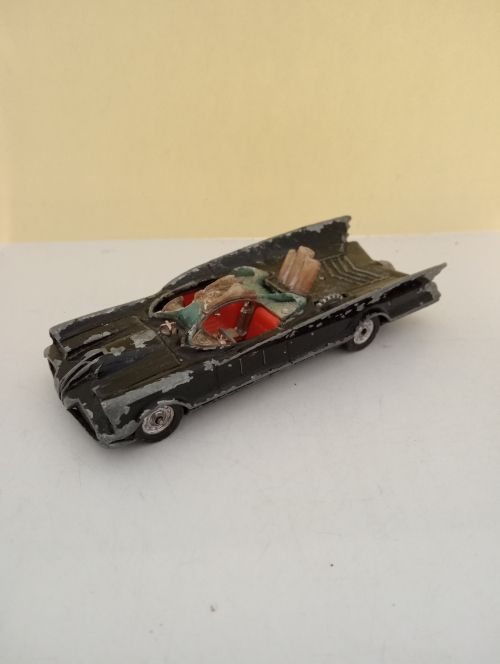 Corgi Original 267 Batmobile for Restoration  (GL09)
