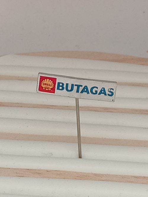 Vintage SHELL Butagas Pin Badge (FL14)