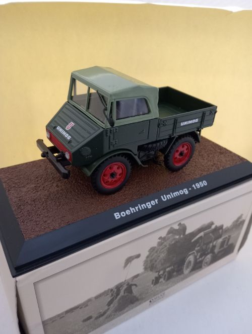 Atlas Bohringer Unimog Tractor - Scale 1/32 (CX136)