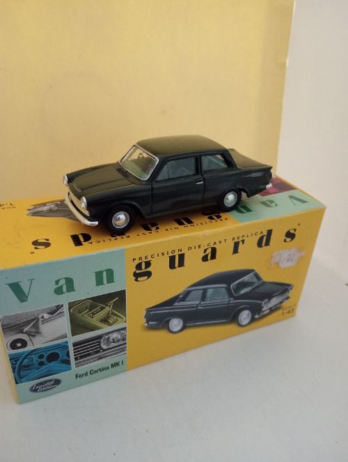 Vanguards Ford Cortina MK 1 - Scale 1/43 (DX40)
