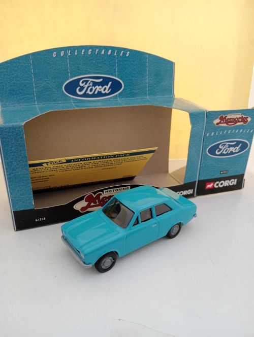 Corgi Memories Ford Escort - Scale 1/43 (EX09)