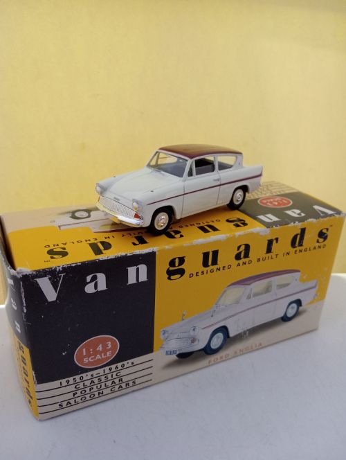 Vanguards Ford Anglia - Scale 1/43 (FX63)