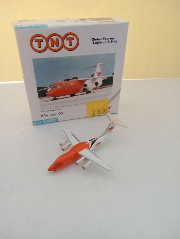 TNT Plane - Scale 1/500 (FX75)