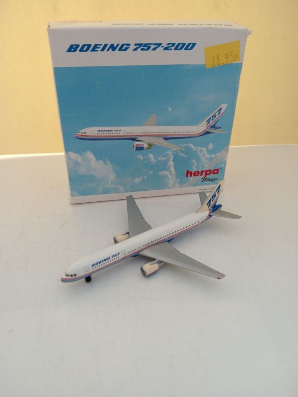 Herpa Wings 1:500 Scale Boeing 757-200 Model Aircraft Plane No 503679 Boxed (FX77)
