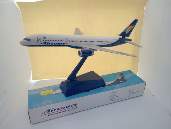 Airtours Snap &amp; Fix Plastic Plane (FX112)