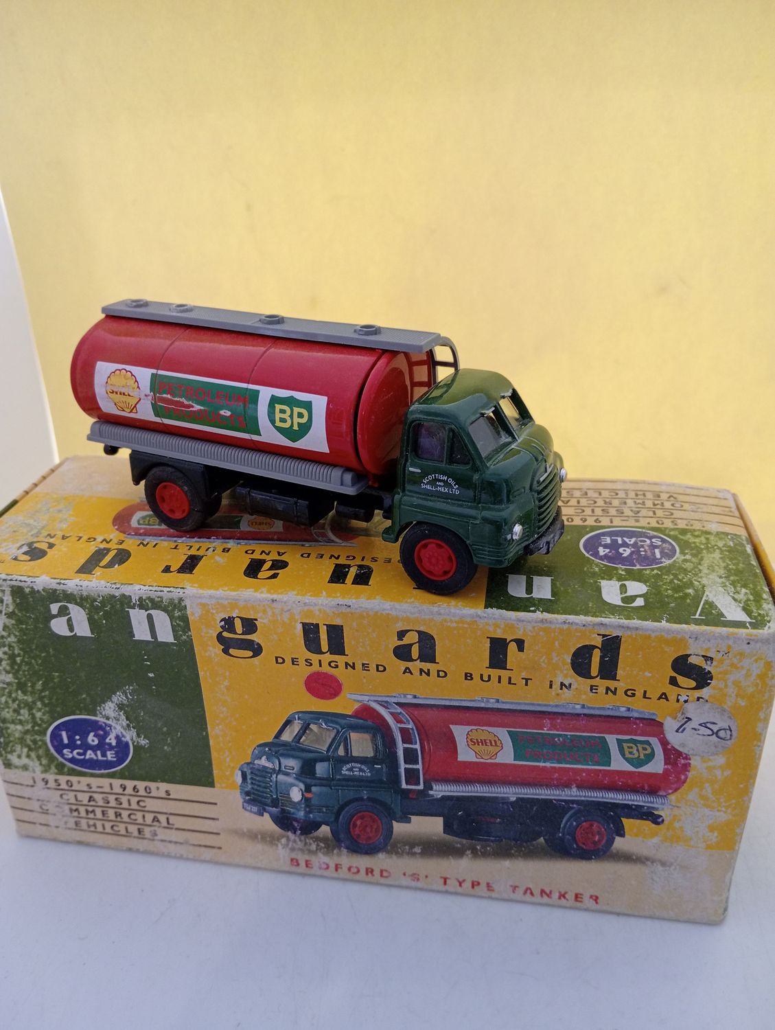 Vintage Boxed Model - As seen in the photo.