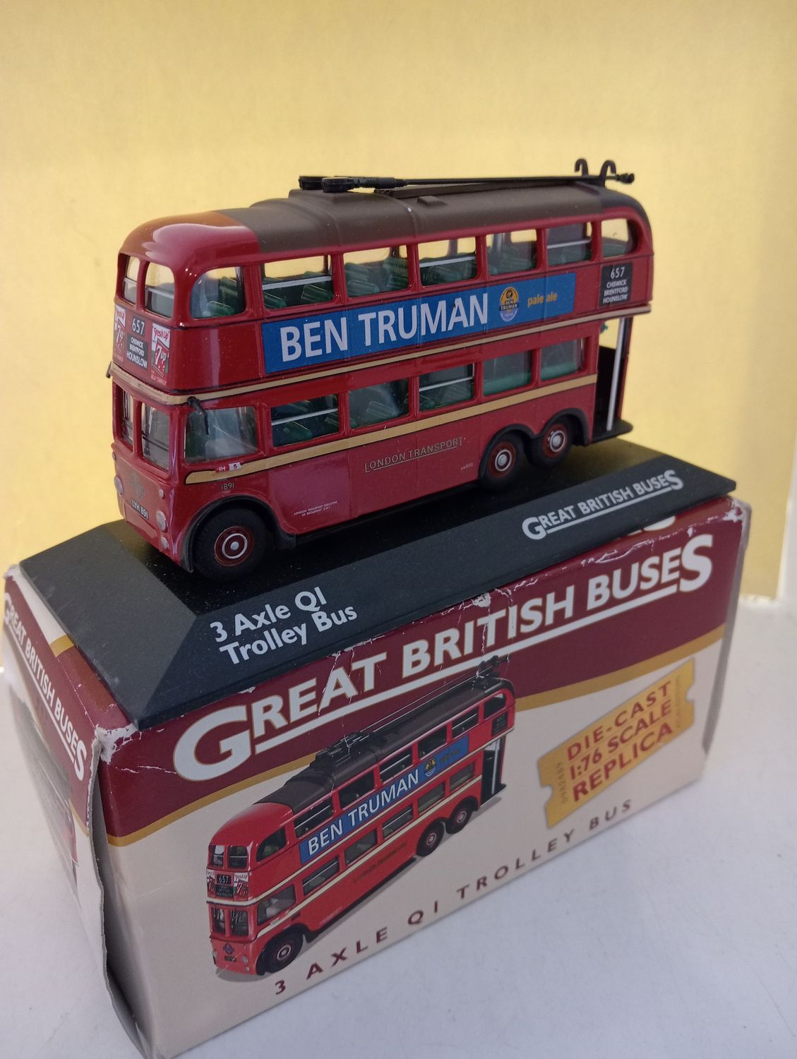 Vintage Boxed Model - As seen in the photo.