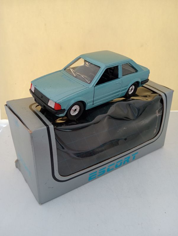 Corgi Ford Escort in Ford Dealers Promotional Box