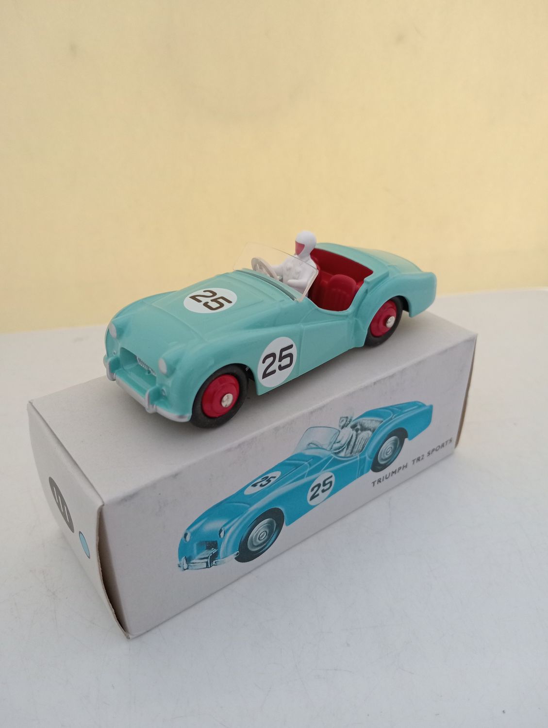 Atlas Dinky Racing Car (FX249)