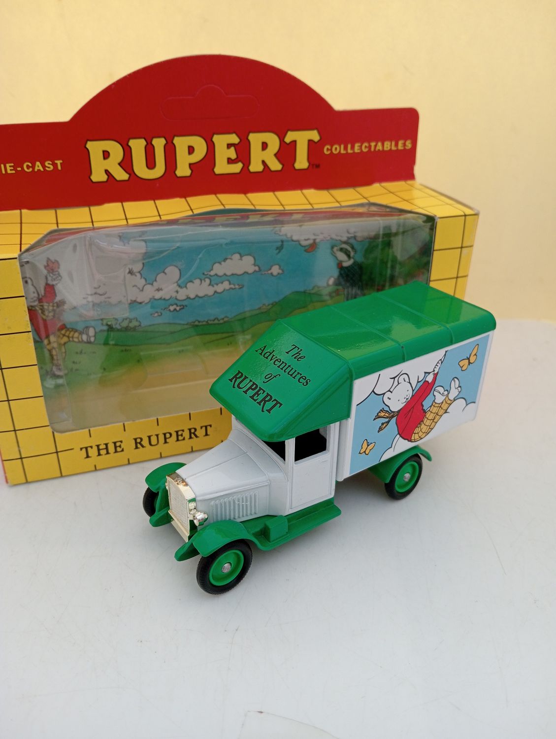 Diecast Model (FX260)