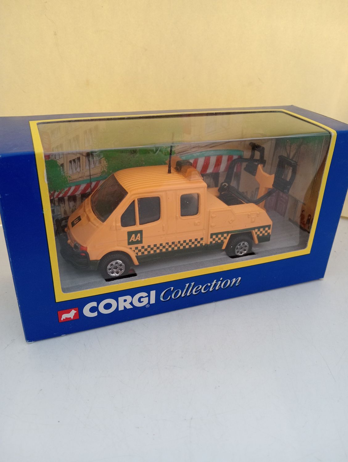 Corgi ford Transit Wrecker Recovery (FX275)