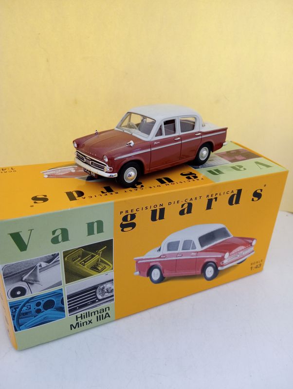 Vanguards Hillman Minx - Scale 1/43 - The model has been on display, and has damaged wipers and damaged mirrors. (FX280)