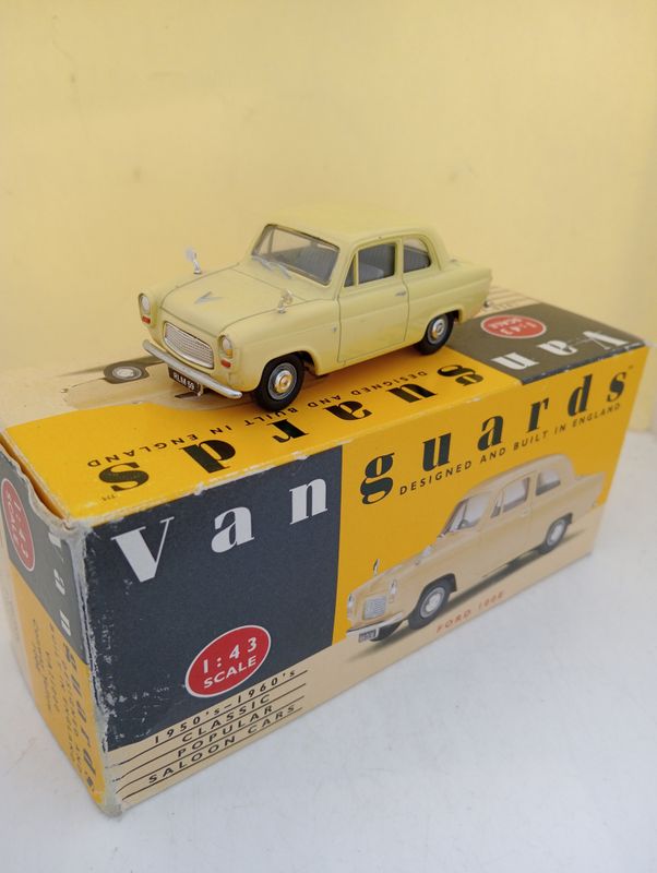 Vanguards Ford 100E - Scale 1/43 (FX293)