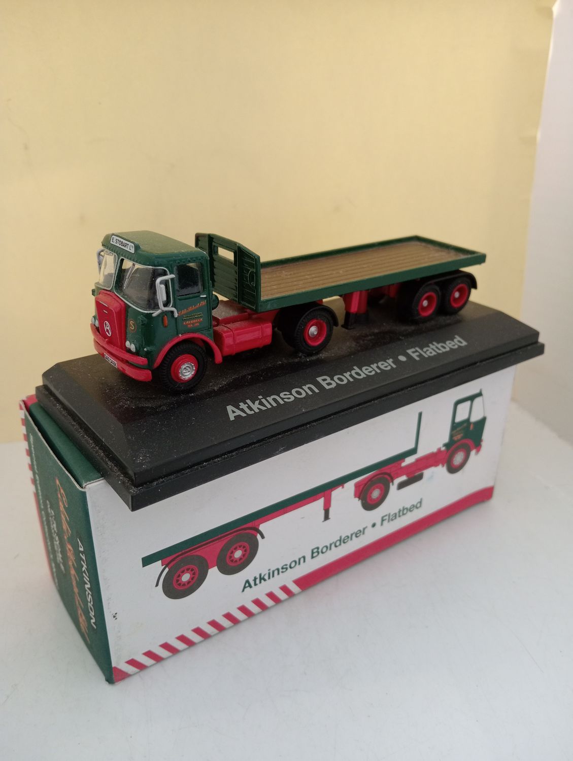 Atlas Eddie Stobart Atkinson Borderer Flatbed - Scale 1/76 - Model has been on display (FX296)
