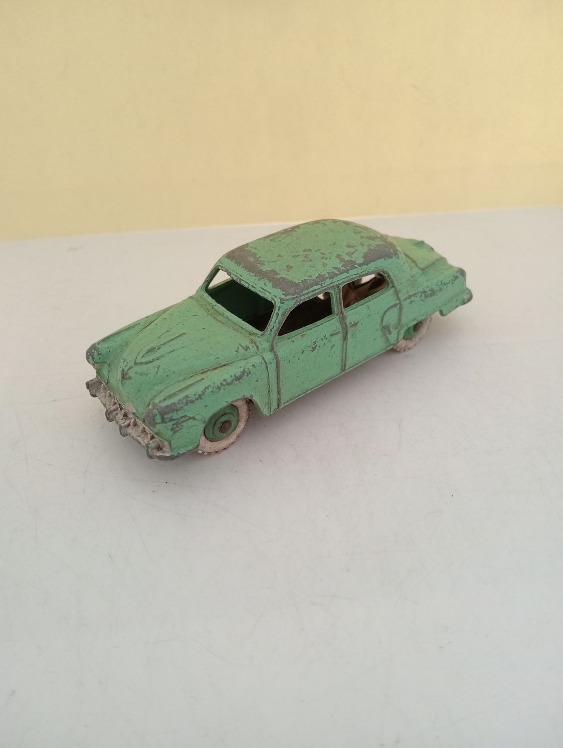 Dinky Studebaker  Model (GP14)