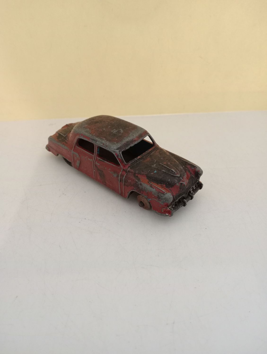 Dinky Studebaker Model (GP12)