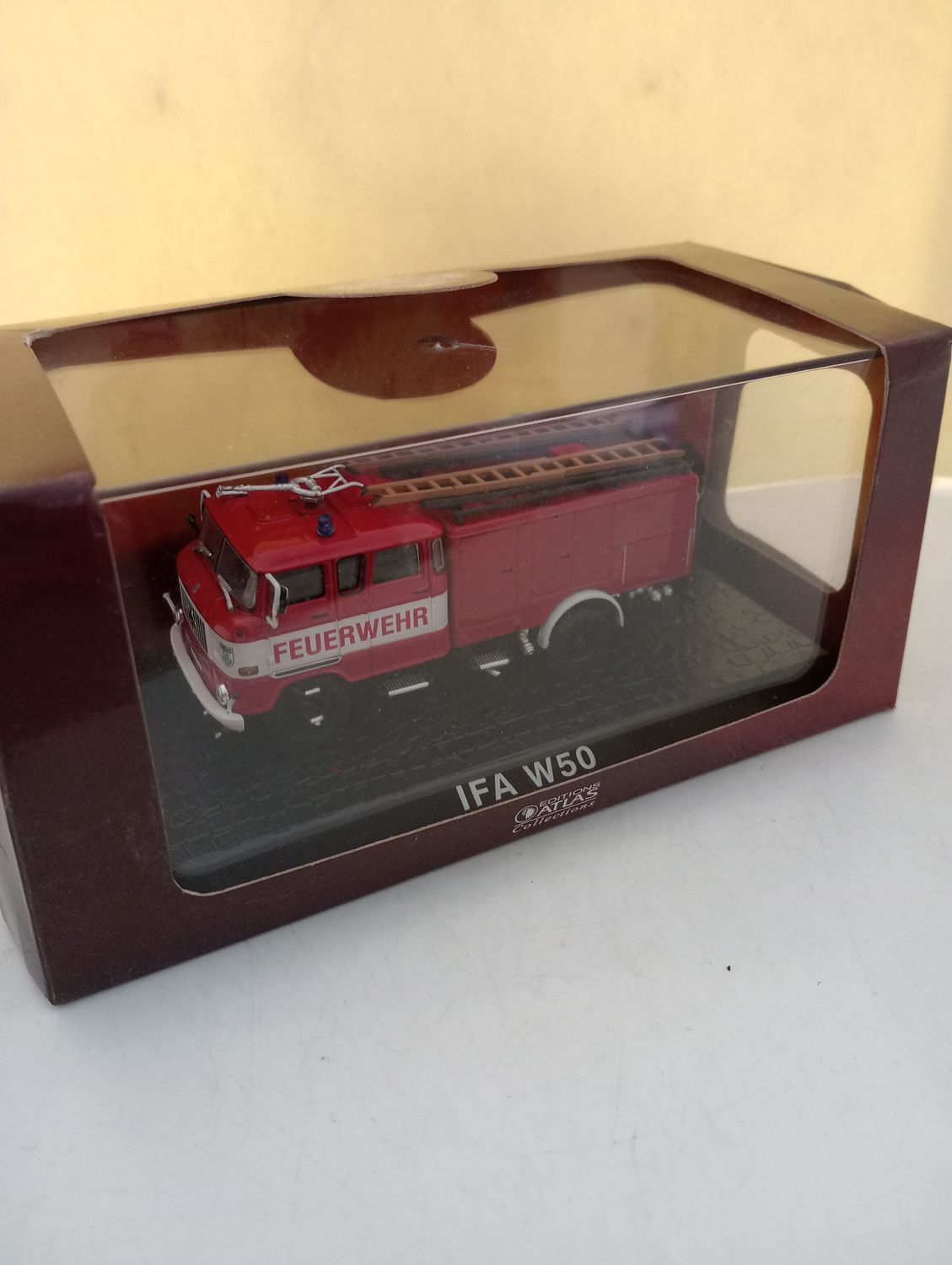 Atlas Fire Engine - Scale 1/76 (DX39)