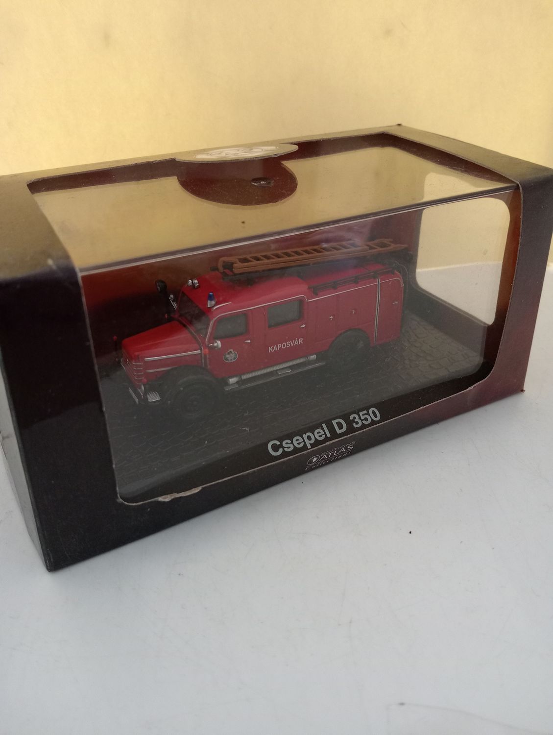 Atlas Fire Engine - Scale 1/76 (DX38)
