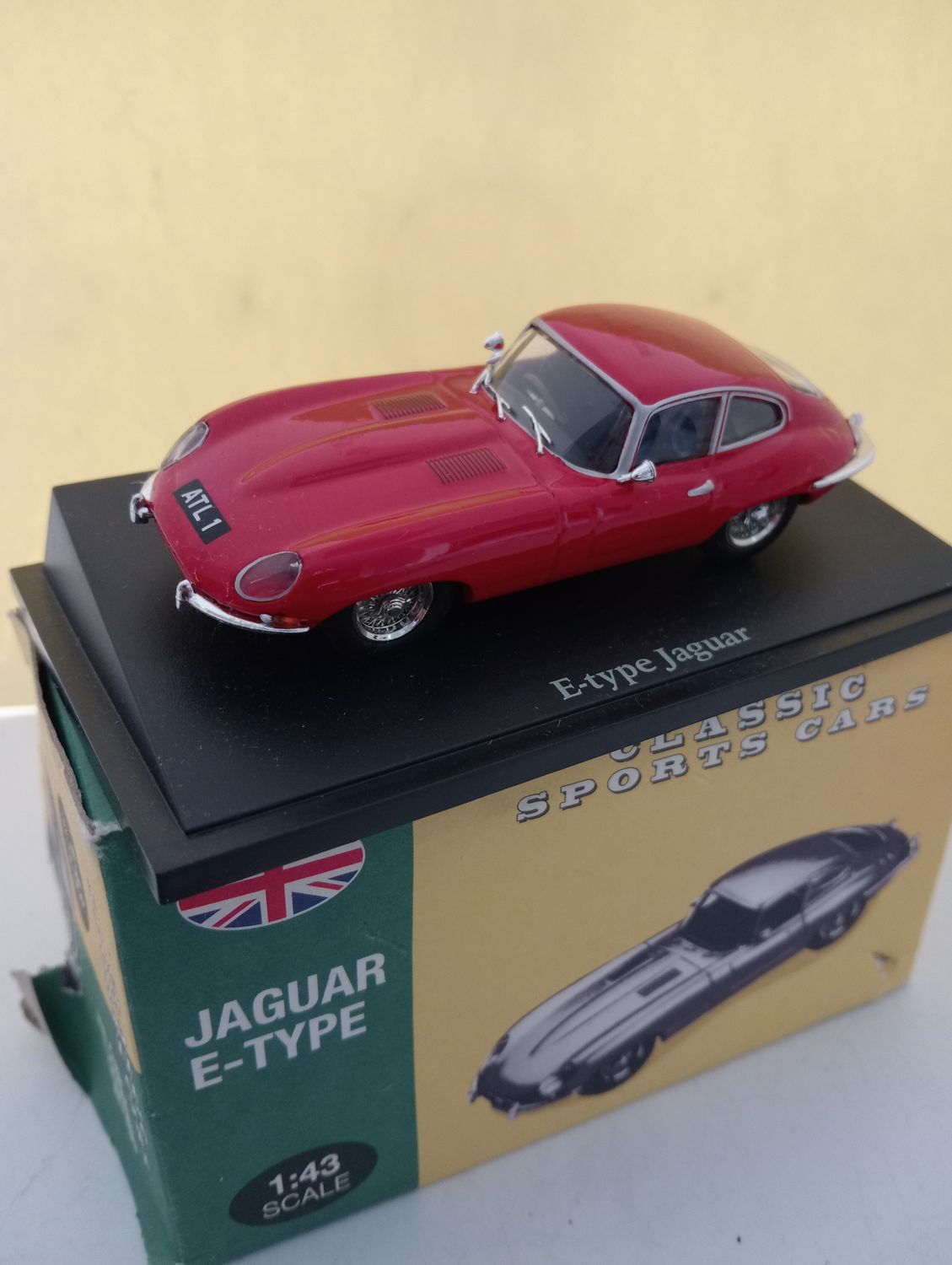 Atlas Model - Scale 1/43 (DX52)
